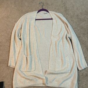 American Eagle Very Soft cardigan sweat looks new